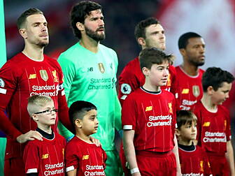 Liverpool ban mascots from Anf...